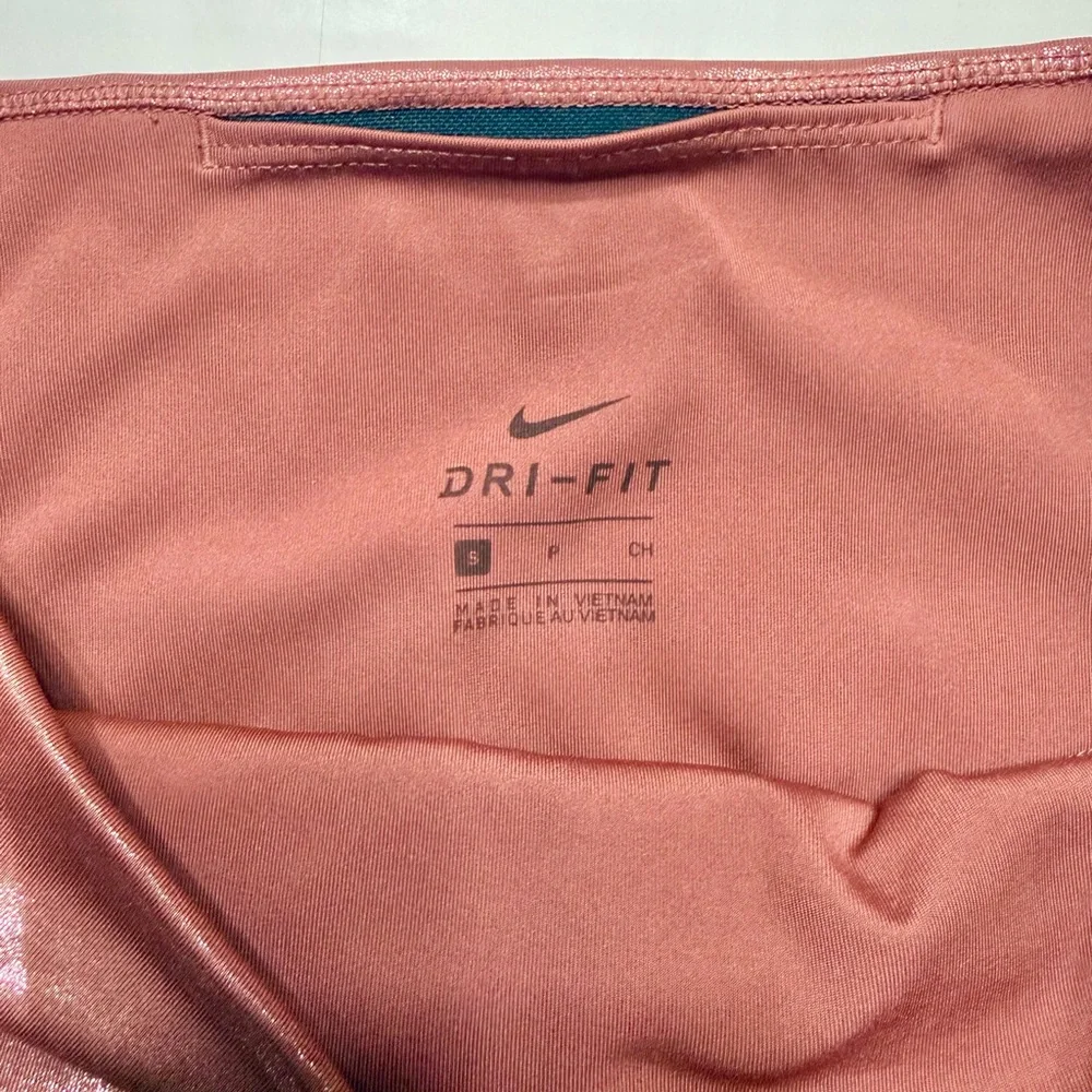 Nike Dri-Fit Icon Clash Legging Rose Gold‎ Metallic Shimmer SizeSmall (0164) A3